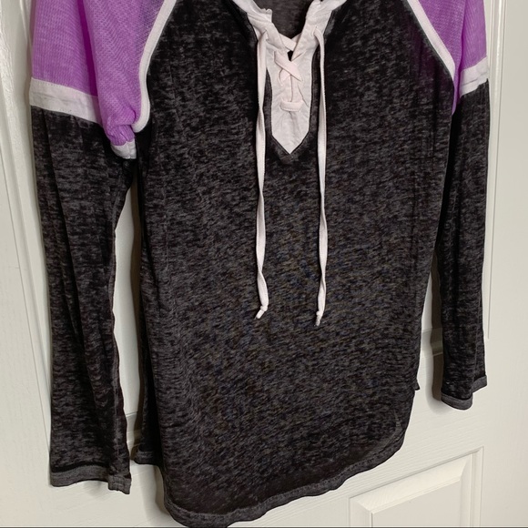 Bobbie Brooks Tie Front Raglan Tee Purple BLK NWT - Picture 9 of 10